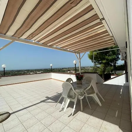 度假居 Masseria Nuova 帕拉比塔